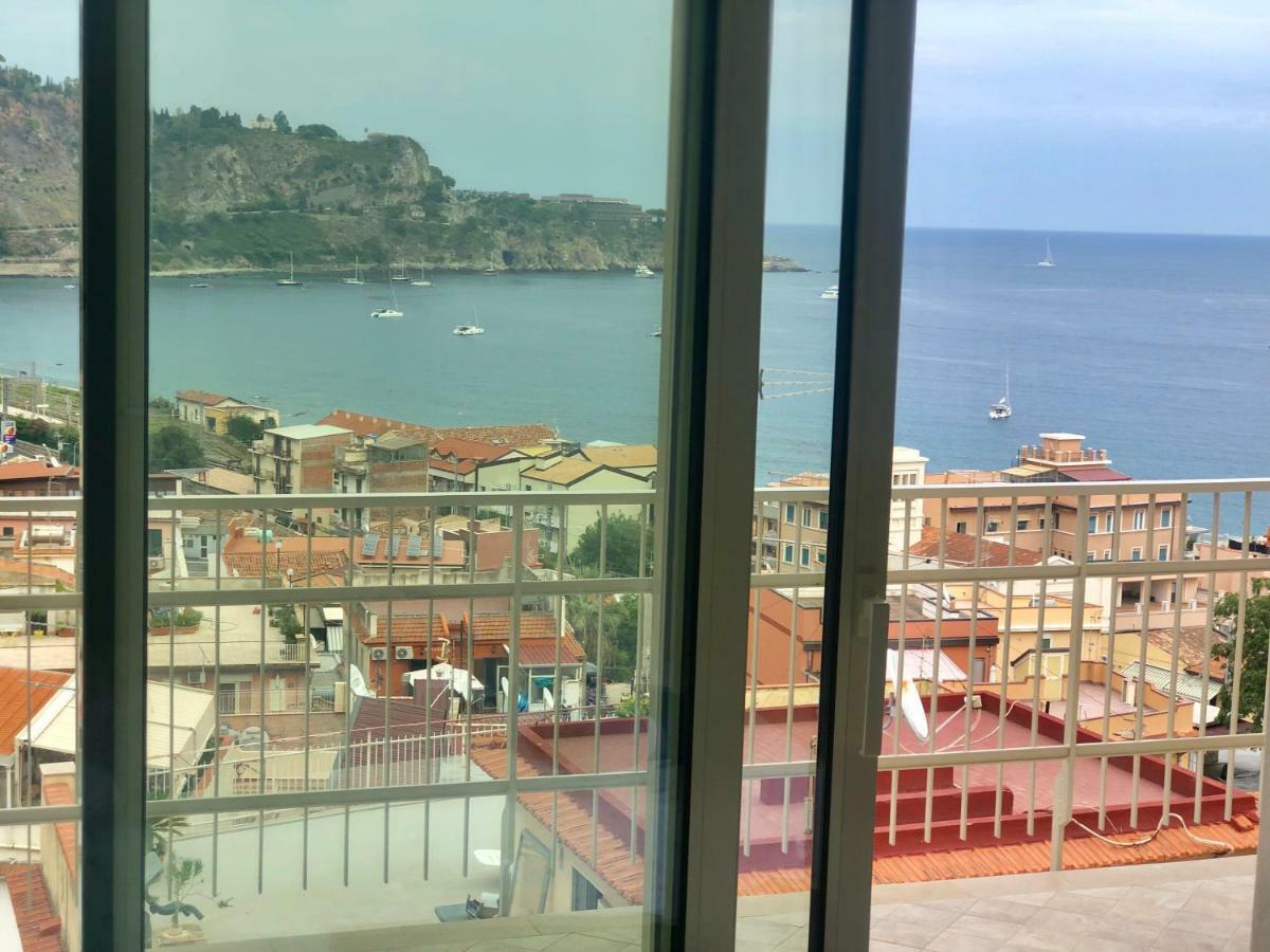 Taormina Wonderful Solarium Apartment Giardini Naxos Exterior photo